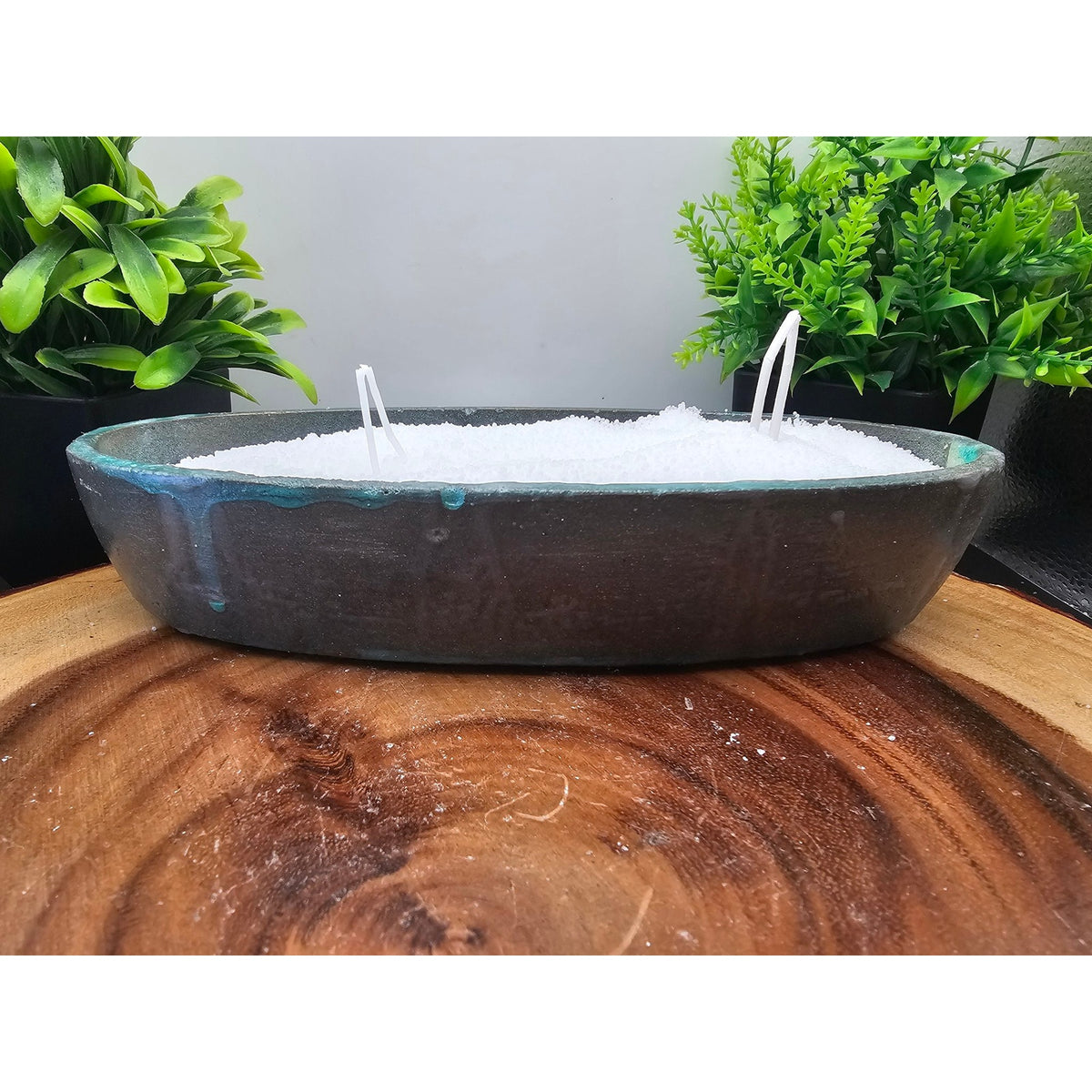 Handmade Dark Concrete Candle Vessel with 1lb Pearl Wax + 15 Wicks