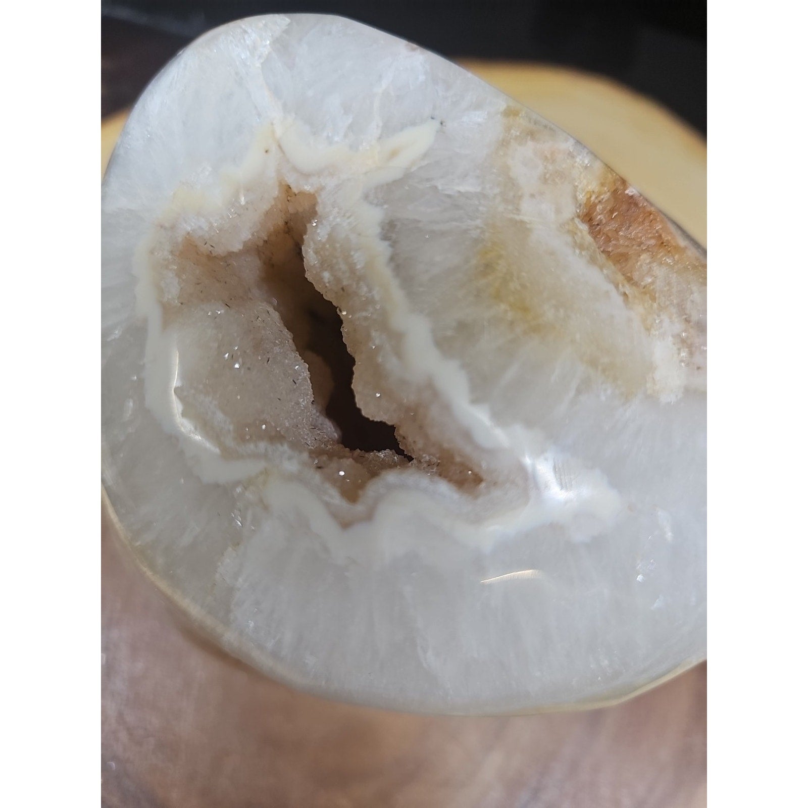Natural 4.71lb Agate Carnelian Quartz Crystal Geode by CrystalCloud Company