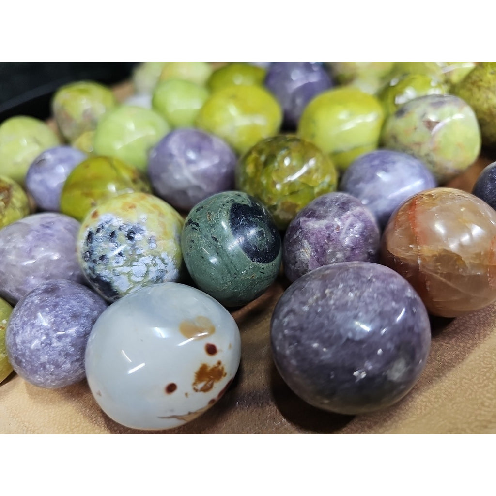 10Pcs A Set Of Natural Quartz Crystal Jasper Palm Stone Polished Healing by CrystalCloud Company