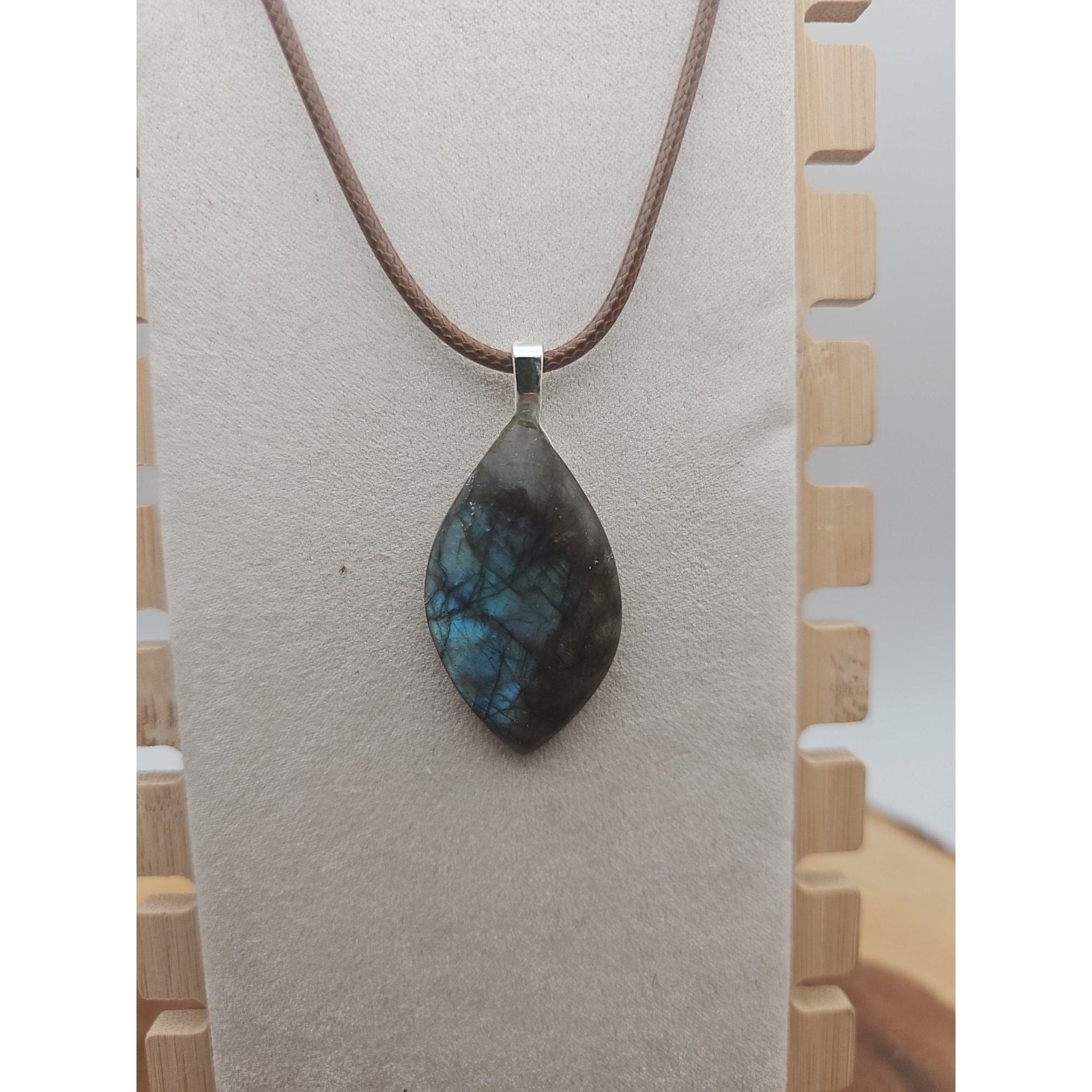 Labradorite Crystal Pendant 1 Each by CrystalCloud Company