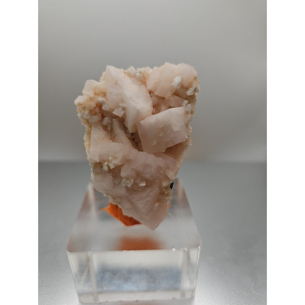 Mangano Calcite Peru 136grams by CrystalCloud Company