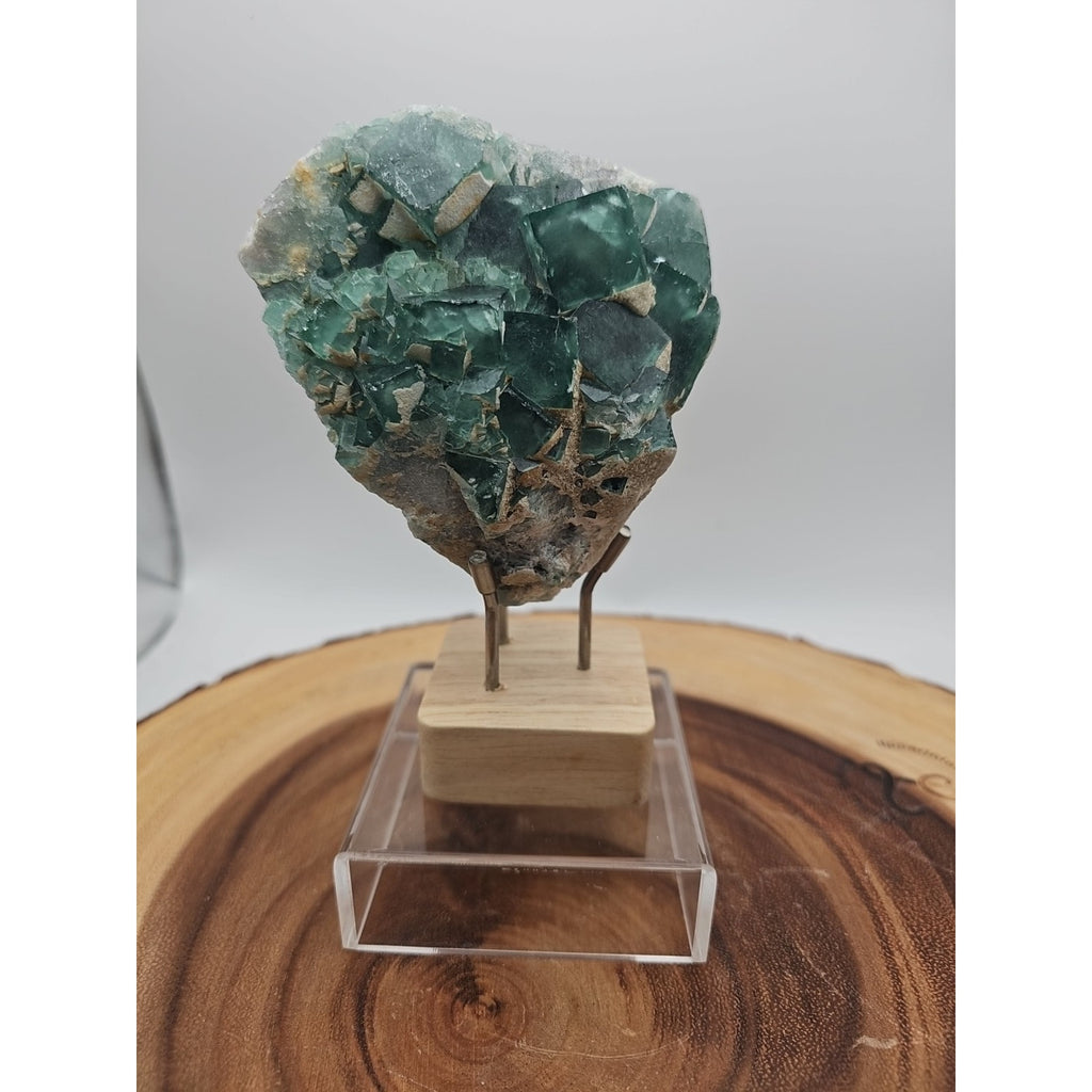 Raw Chunk Fluorite 1.27lb With Stand by CrystalCloud Company
