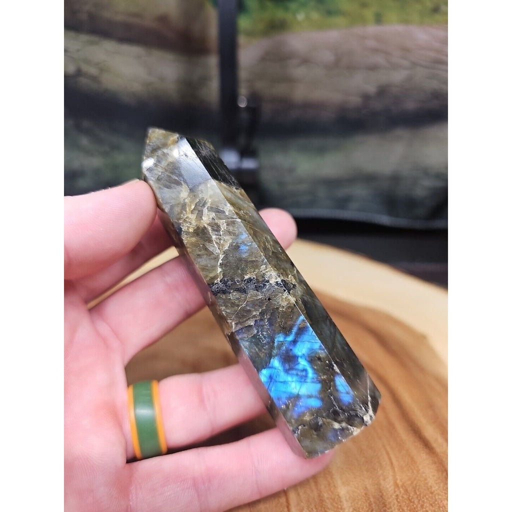 Labradorite Tower 4in 143gr by CrystalCloud Company