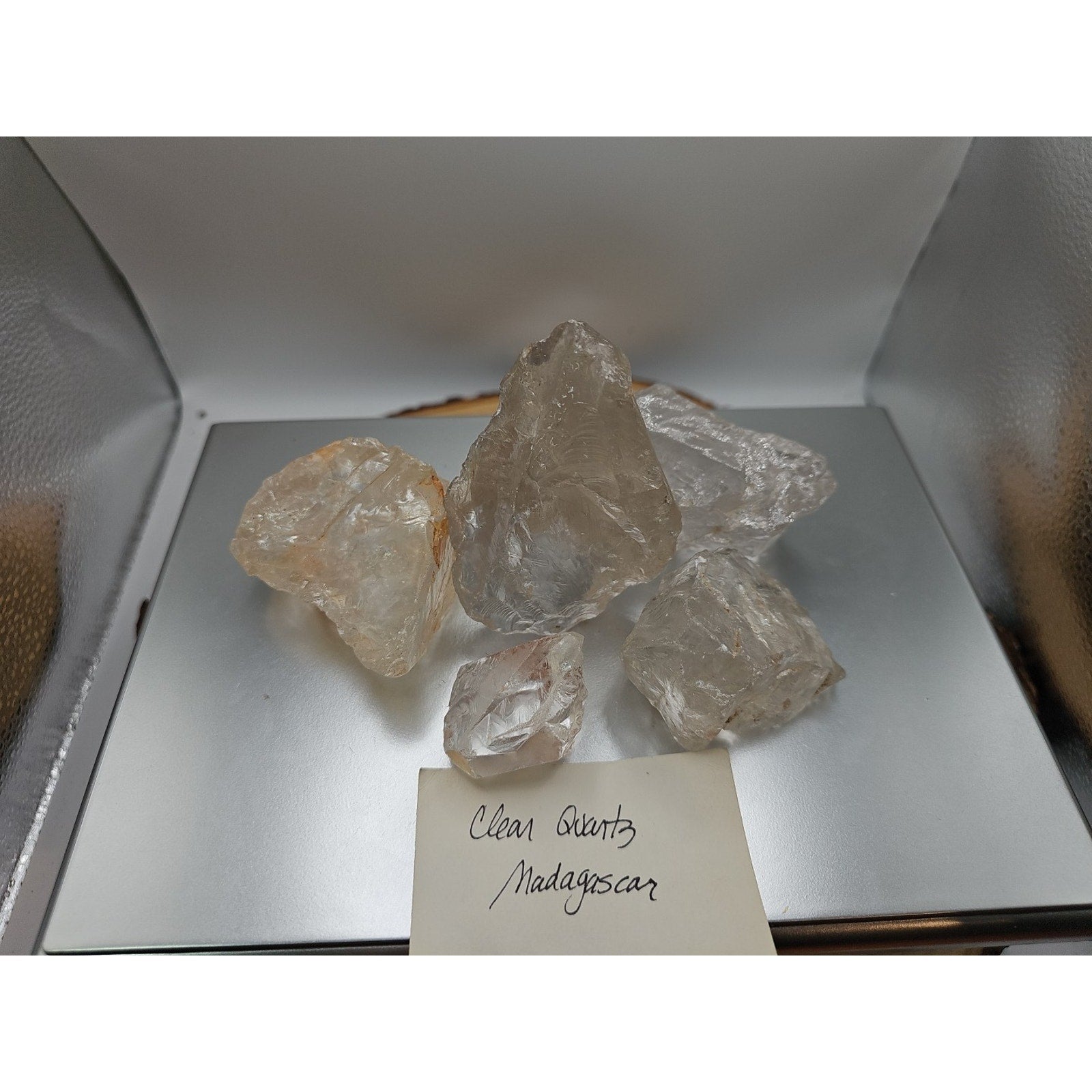 Quartz Crystal Clusters 1.48lbs 5pcs From Madagascar by CrystalCloud Company