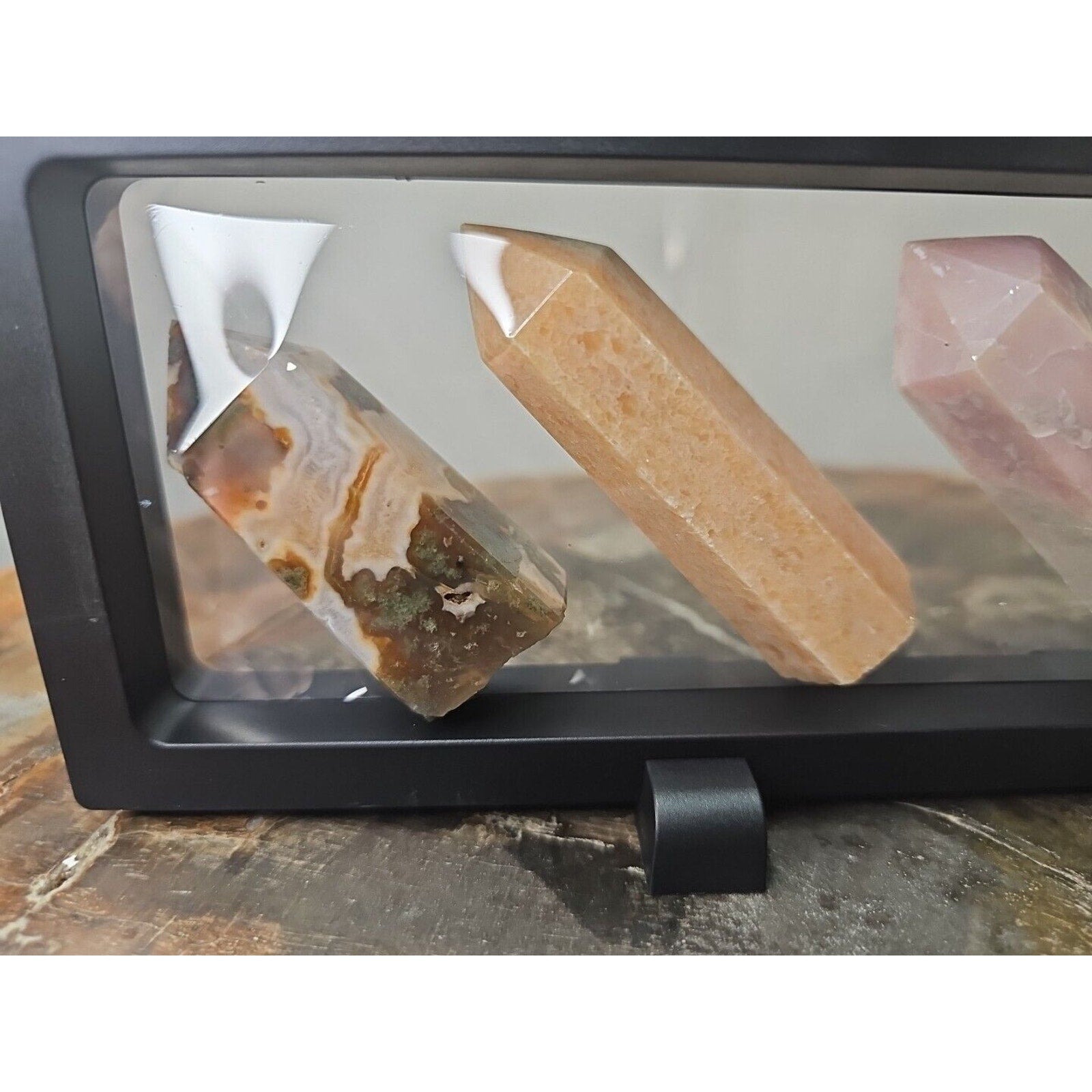Agate Towers 245g 4 Pcs W/Stand by CrystalCloud Company