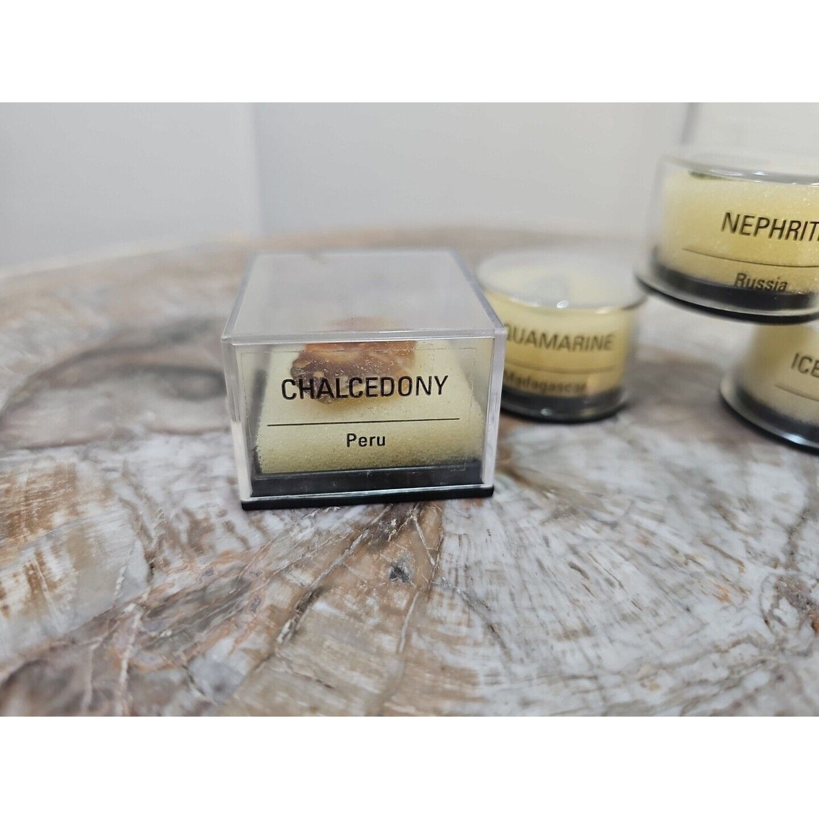 5pcs Micro Mineral Collectibles by CrystalCloud Company