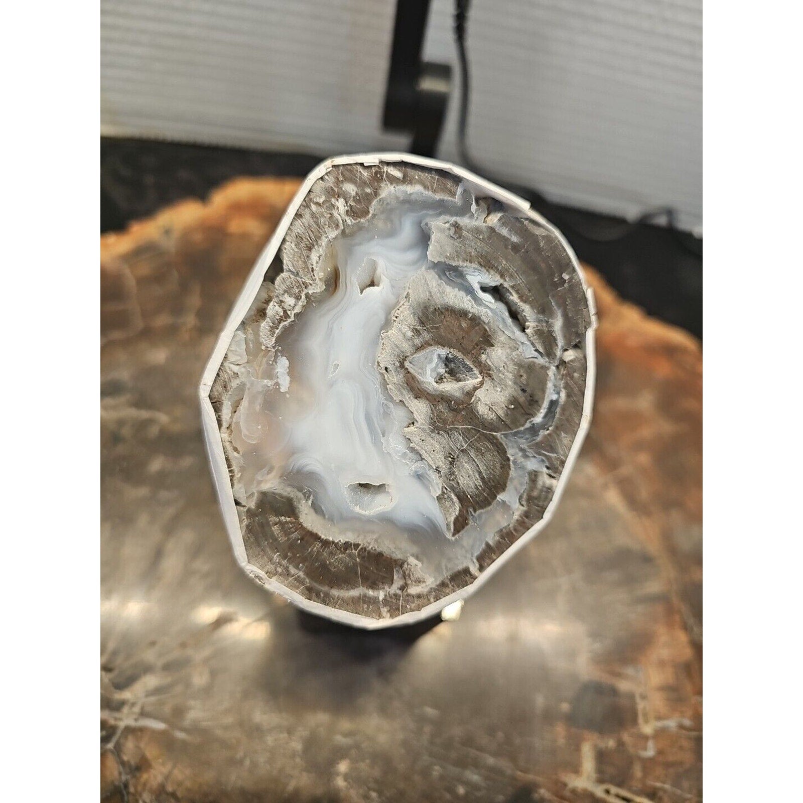 Polish Geode 273g by CrystalCloud Company