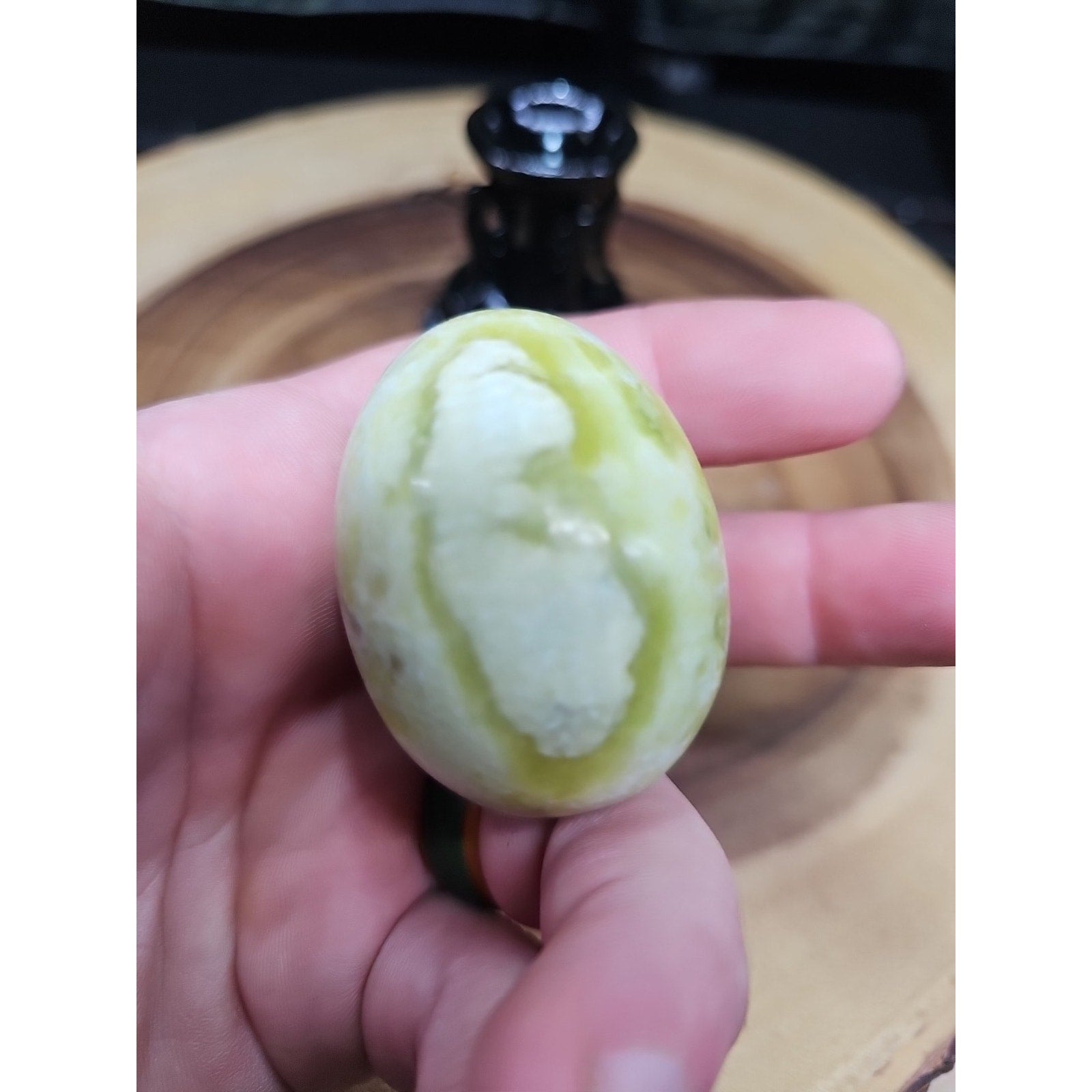 Natural Polished Lantian jade Quartz Crystal Egg Stone Specimen Healing - Stand by CrystalCloud Company