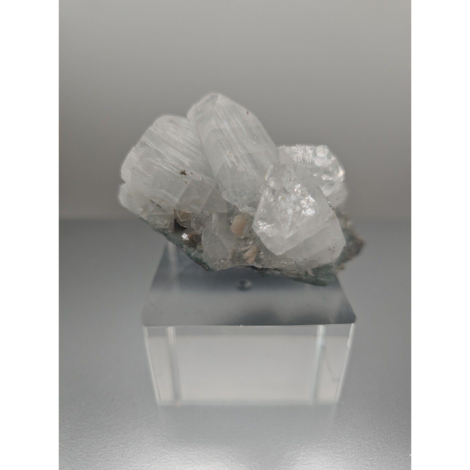 Apophyllite crystal specimen 108grams by CrystalCloud Company