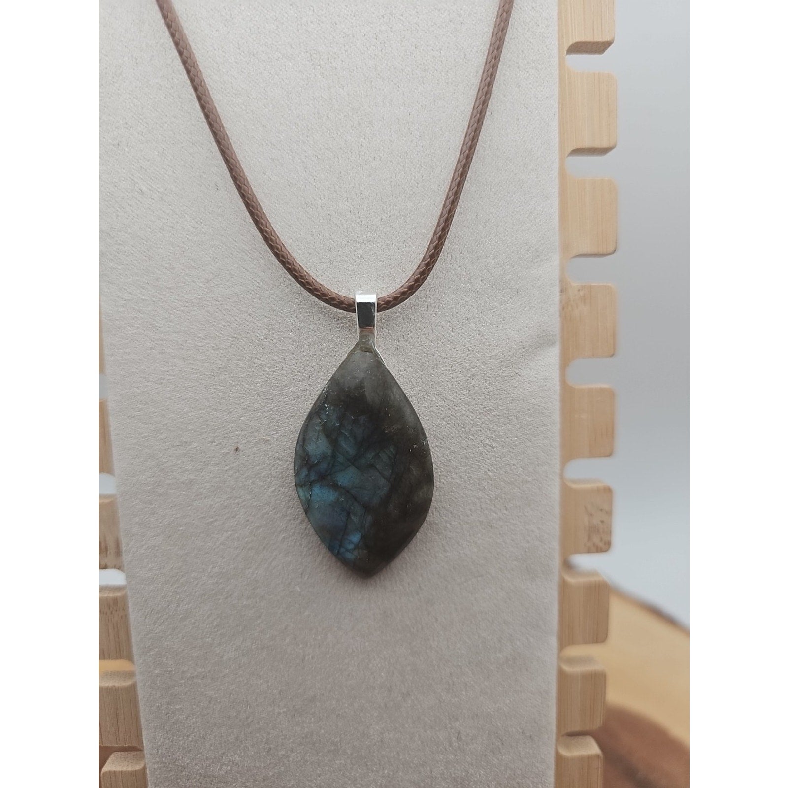 Labradorite Crystal Pendant 1 Each by CrystalCloud Company