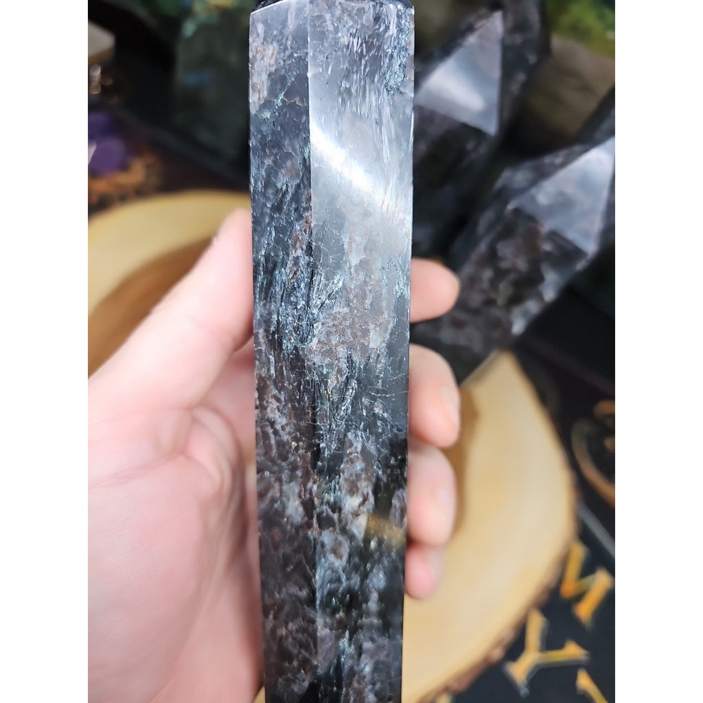 Arfvedsonite Garnet Crystal Tower with Blue Flash — 1.5–1.9 lbs, Polished | CrystalCloud Company by CrystalCloud Company