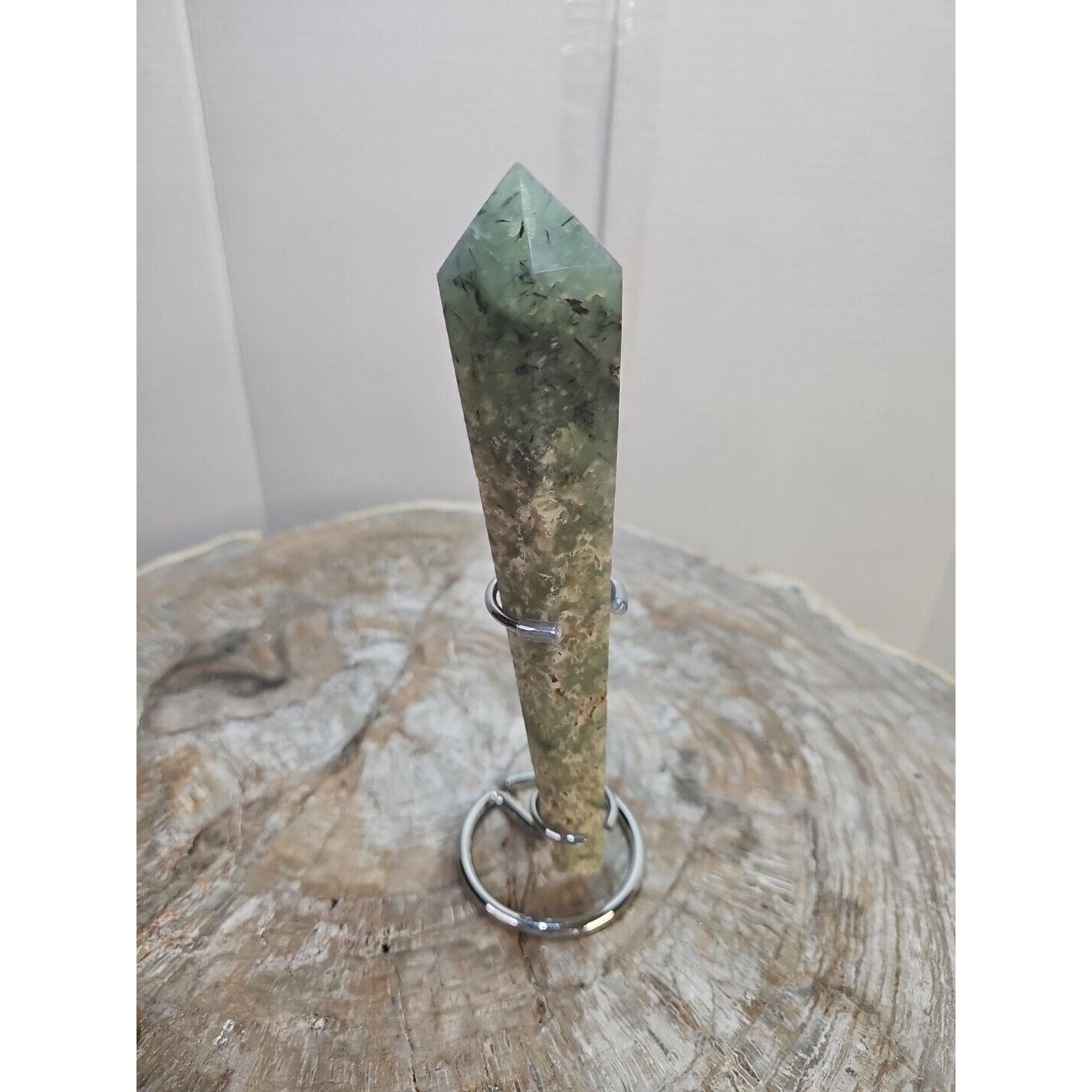 294g Large Grape Scepter W/stand by CrystalCloud Company