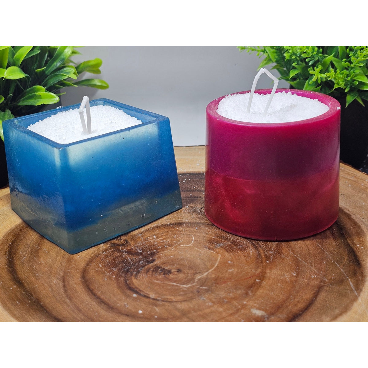 Pair of Handmade Resin Candles — Blue & Magenta, 1lb Pearl Wax + 15 Wicks