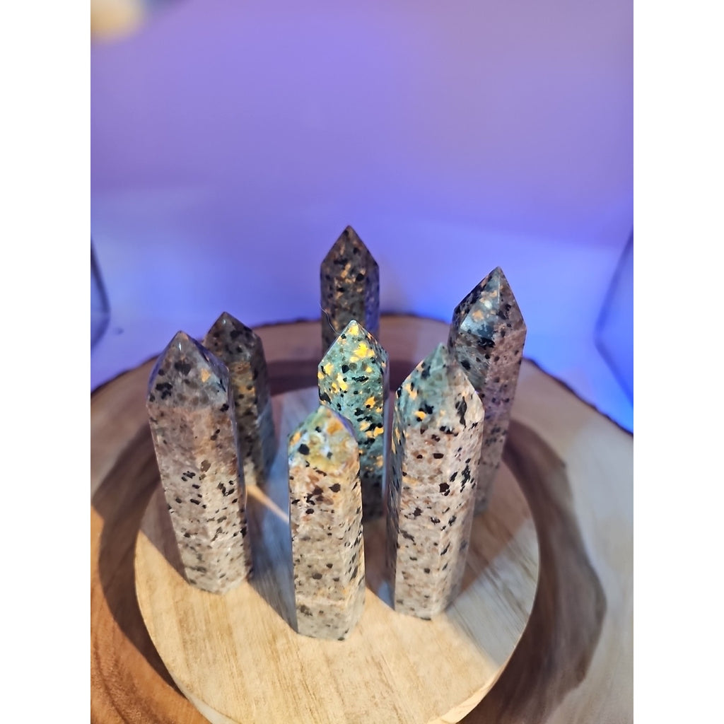 Yooperlite stone Tower UV Reactive 4in Tall Avg 98grams Avg 1 Each by CrystalCloud Company