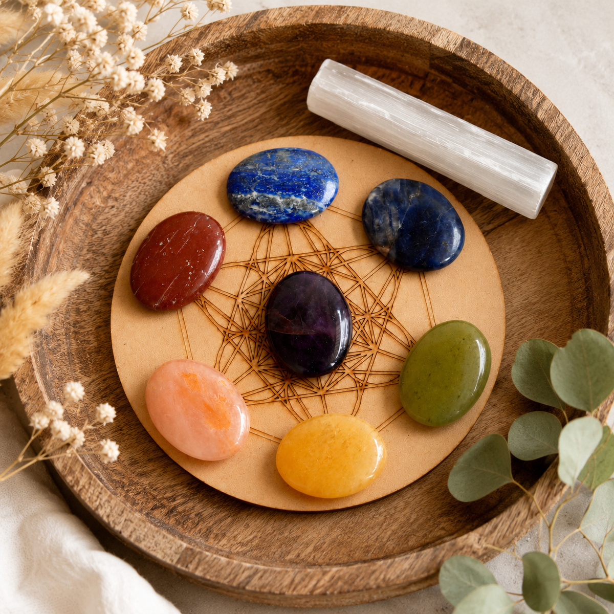 7 Chakra Crystals Worry Stones Set with Wooden Grid Plate, Selenite Log