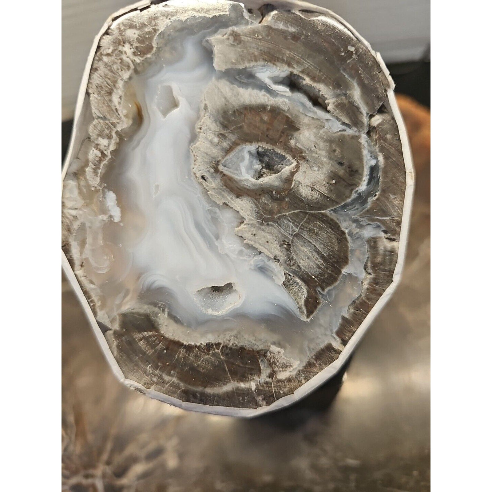 Polish Geode 273g by CrystalCloud Company