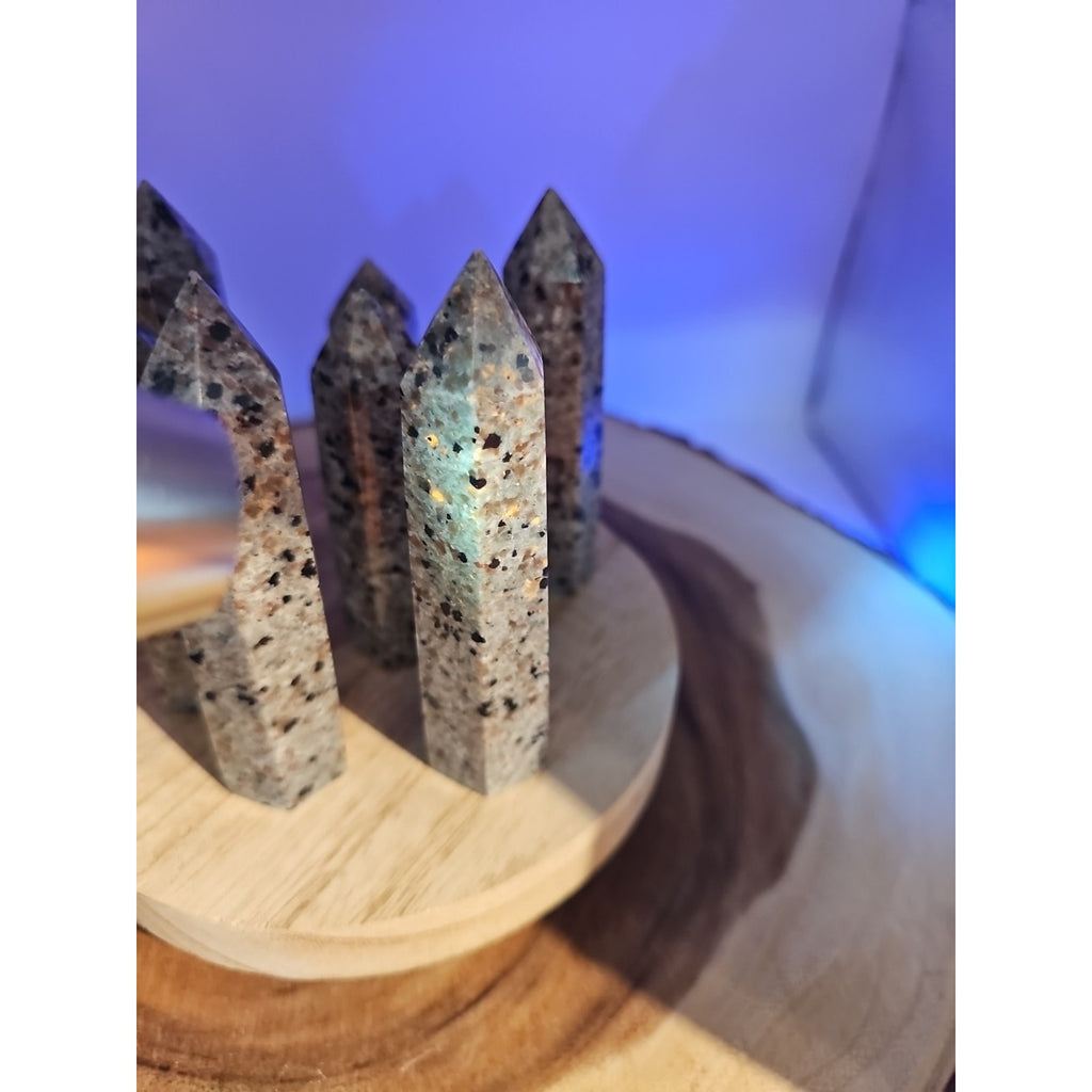 Yooperlite stone Tower UV Reactive 4in Tall Avg 98grams Avg 1 Each by CrystalCloud Company