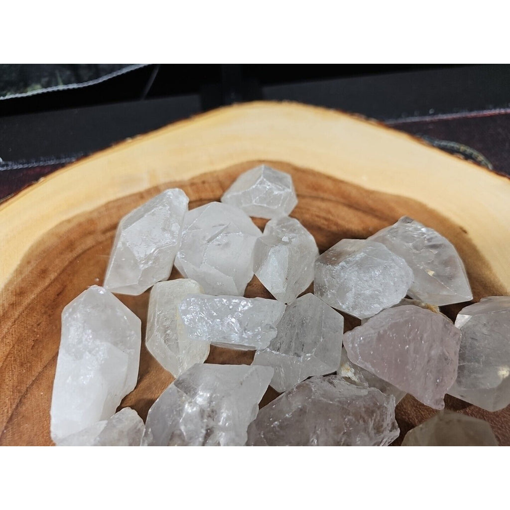 Hudge Quartz Crystal 4pcs by CrystalCloud Company