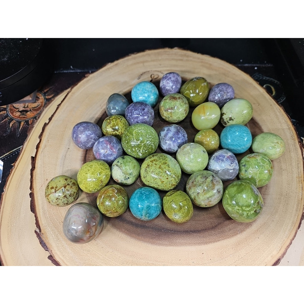 2.28LB 30Pcs A Set Of Natural Quartz Crystal Jasper Palm Stone Polished Healing by CrystalCloud Company