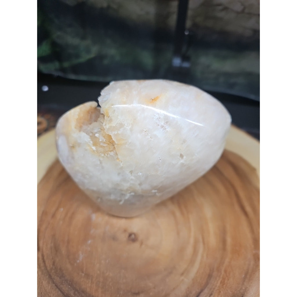 3.85LB 1Pcs Natural Agate Carnelian Quartz Crystal Decoration Geode by CrystalCloud Company