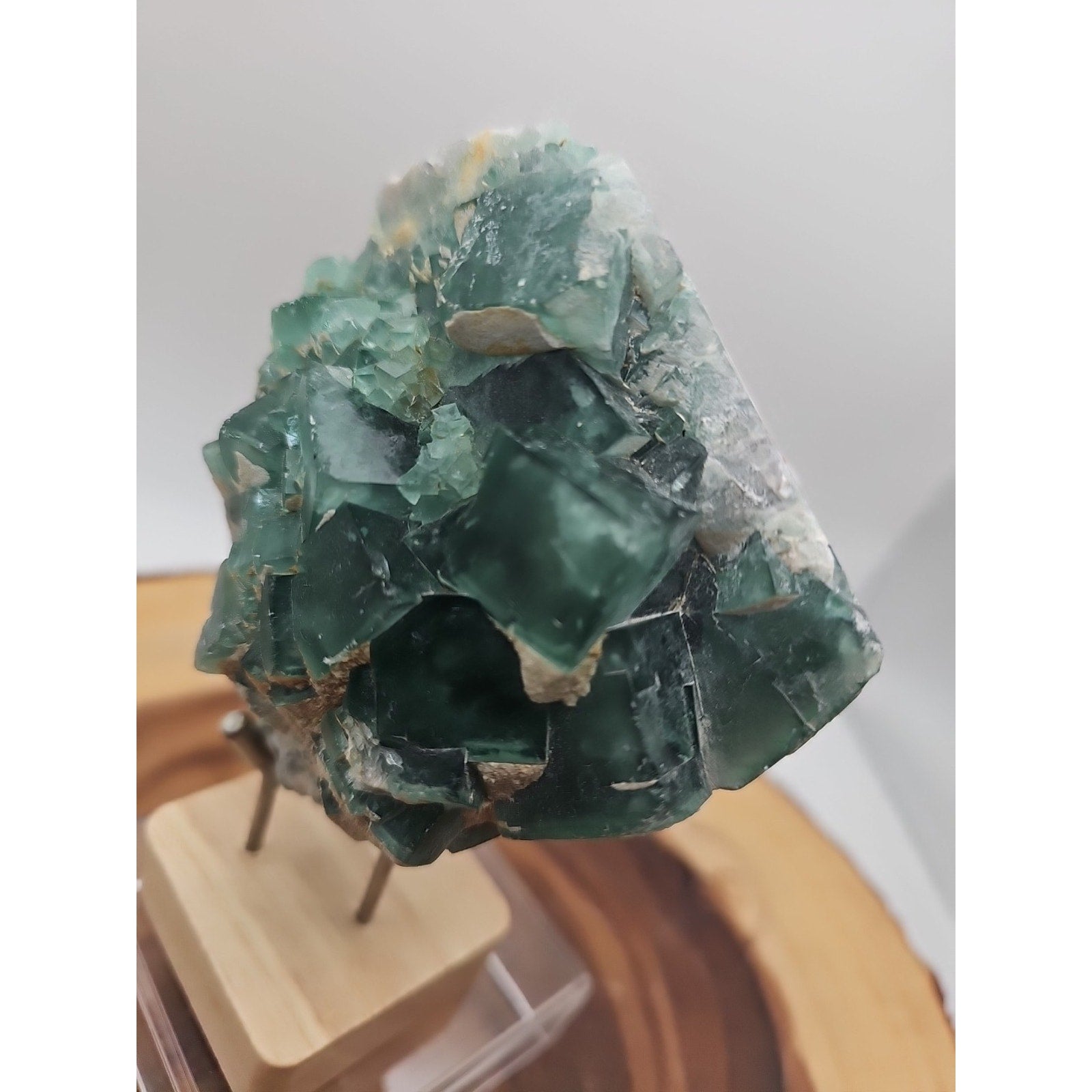 Raw Chunk Fluorite 1.27lb With Stand by CrystalCloud Company