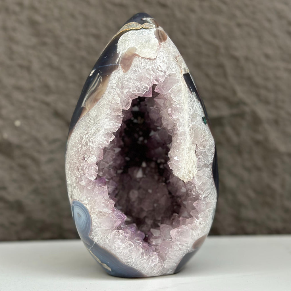 Agate & Amethyst Quartz Crystal Egg Cave