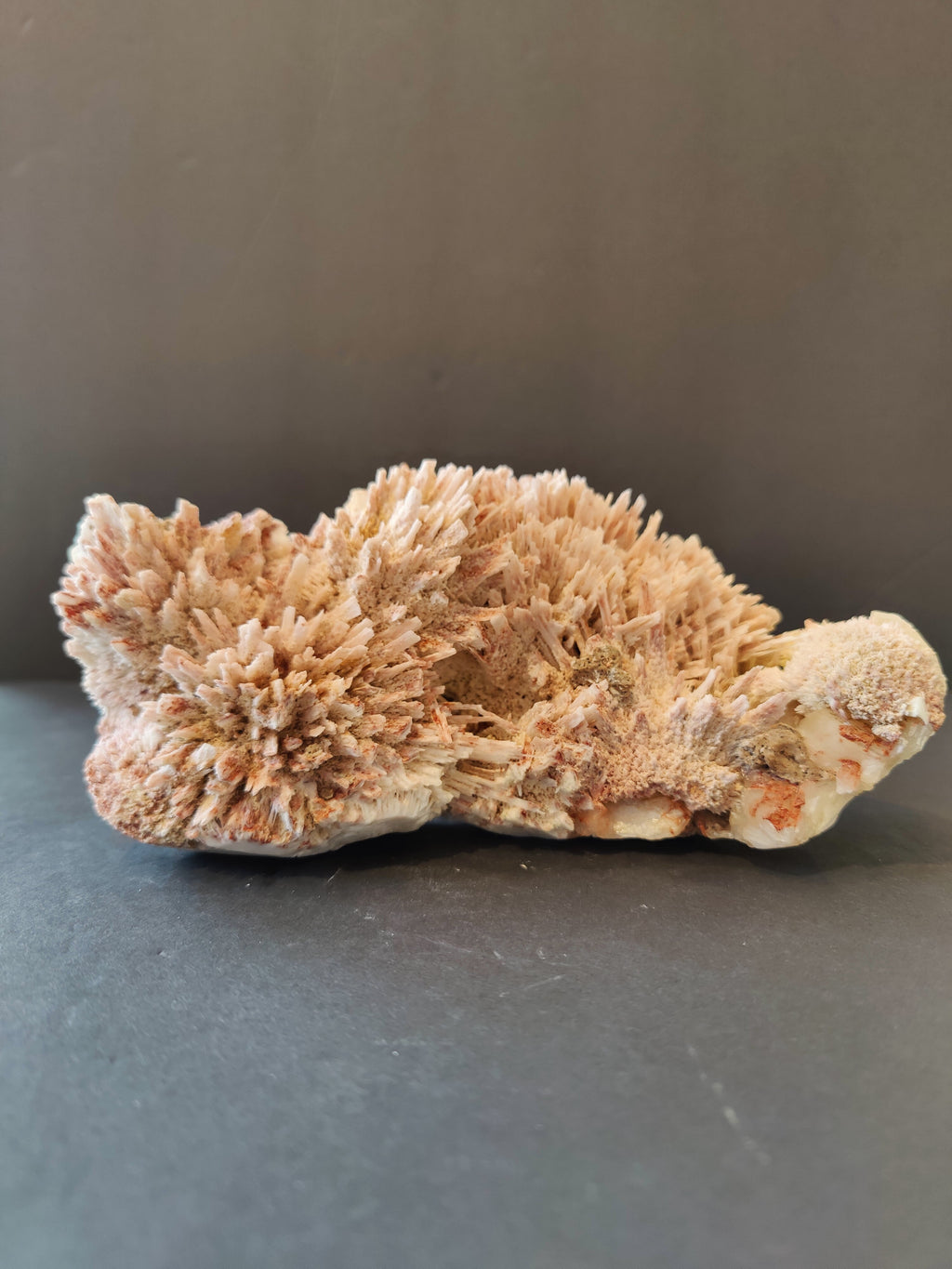 Red Mordenite with Stilbite Specimen 945g by Rare Earth Gallery