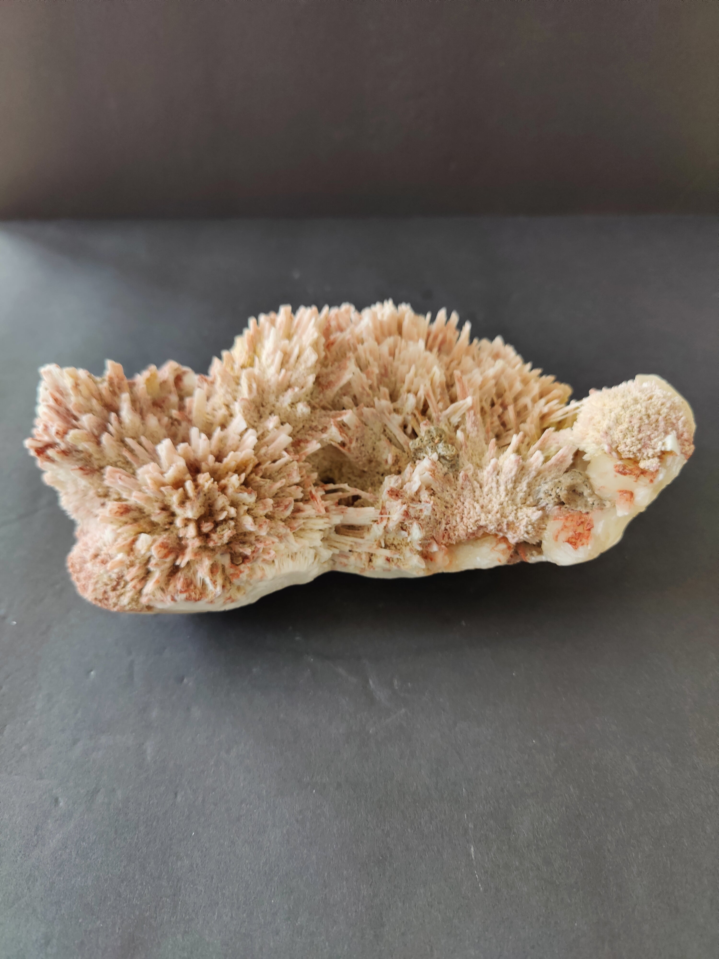 Red Mordenite with Stilbite Specimen 945g by Rare Earth Gallery