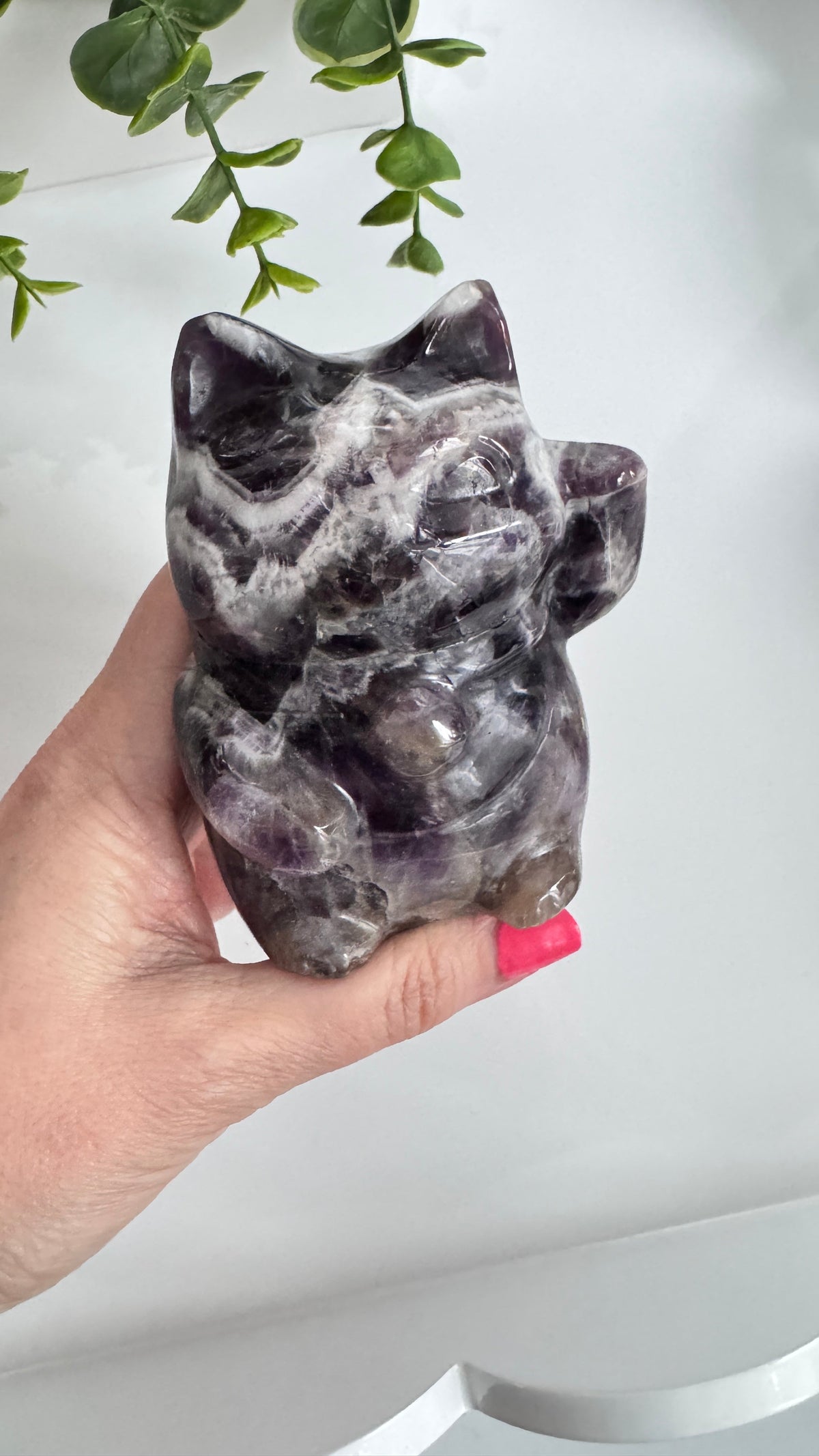 XL Dream Amethyst Lucky Cat, Maneki Neko, Crystal Fortune Cat 4”