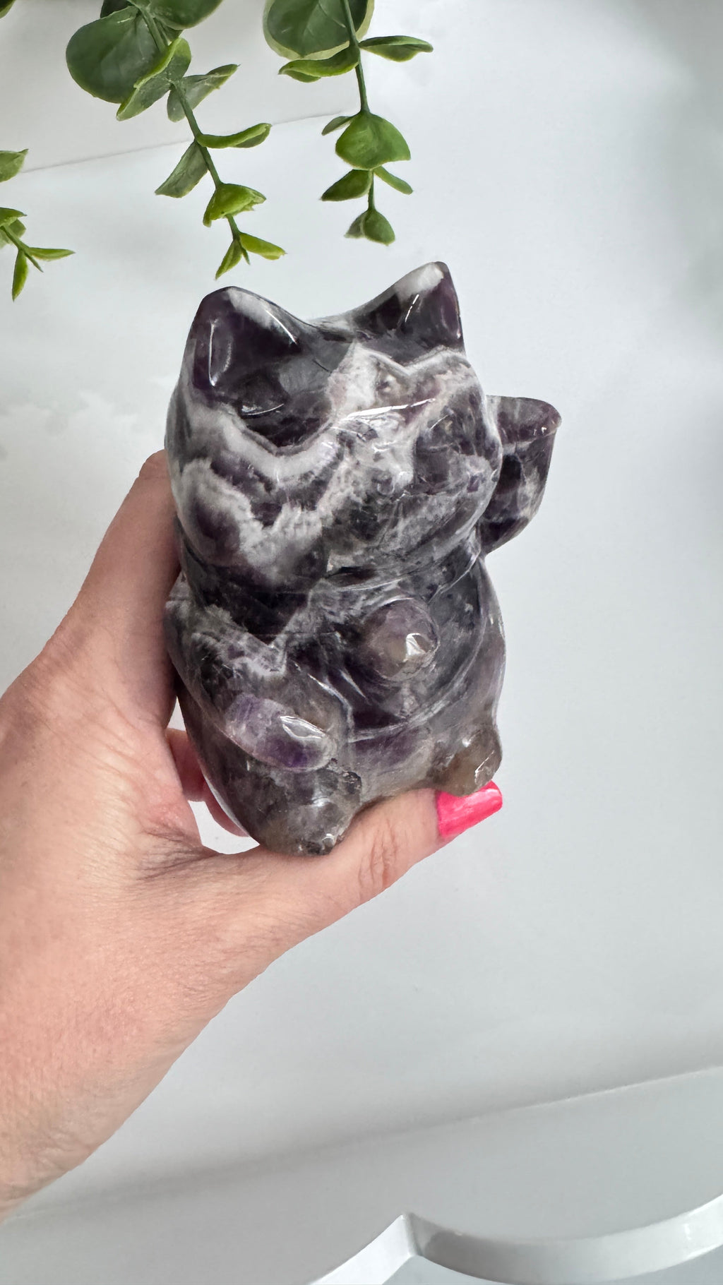 XL Dream Amethyst Lucky Cat, Maneki Neko, Crystal Fortune Cat 4”