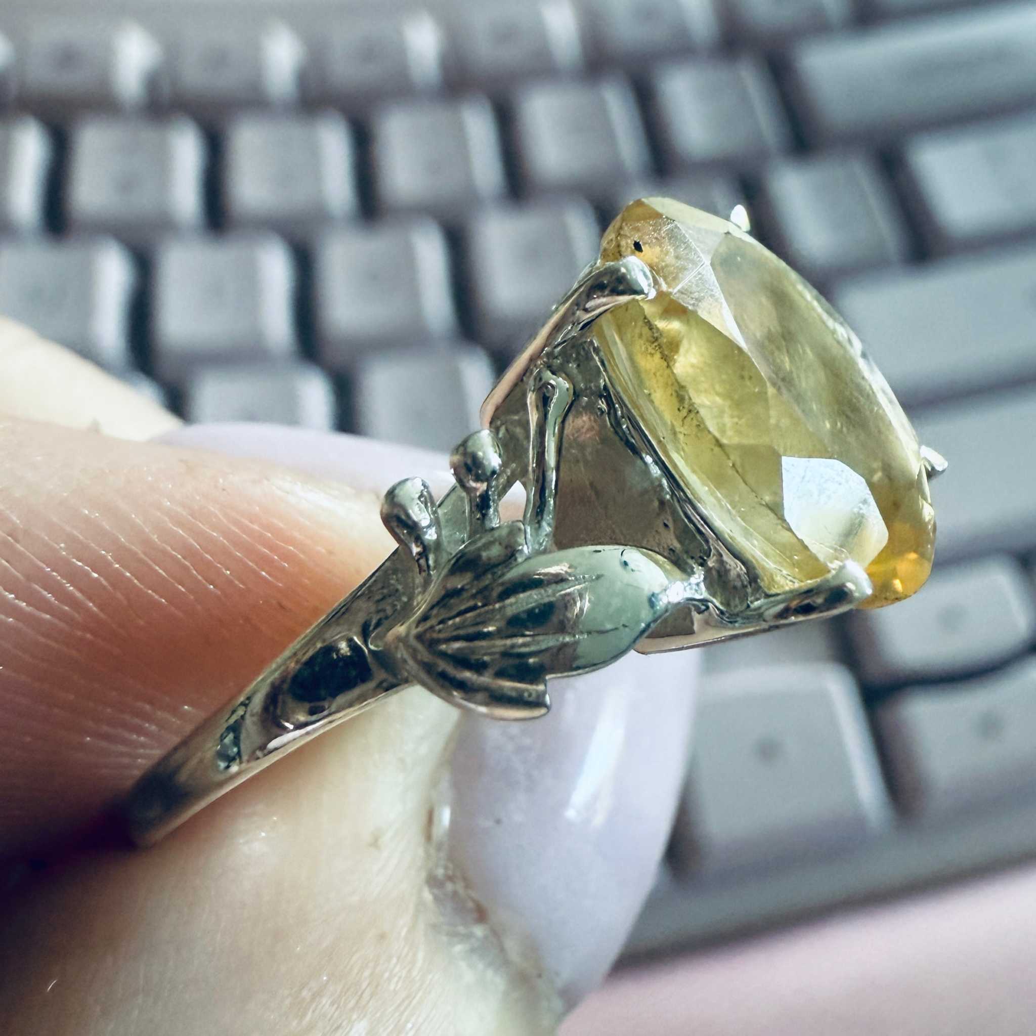 Citrine Oval Floral Band Ring – Sterling Silver – Size 8 by Sacred Crystals