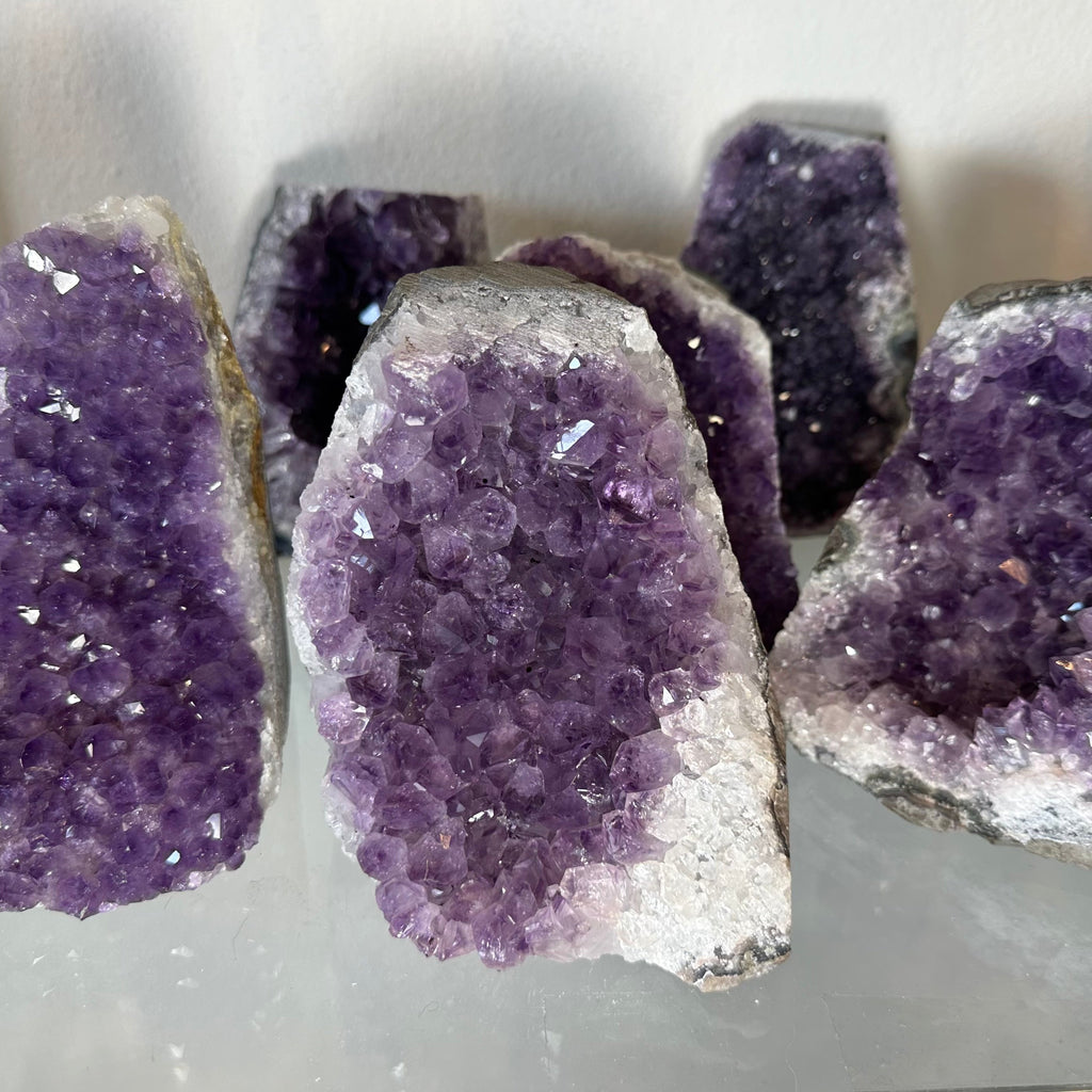 Amethyst Cut Base (L) by Rare Earth Gallery