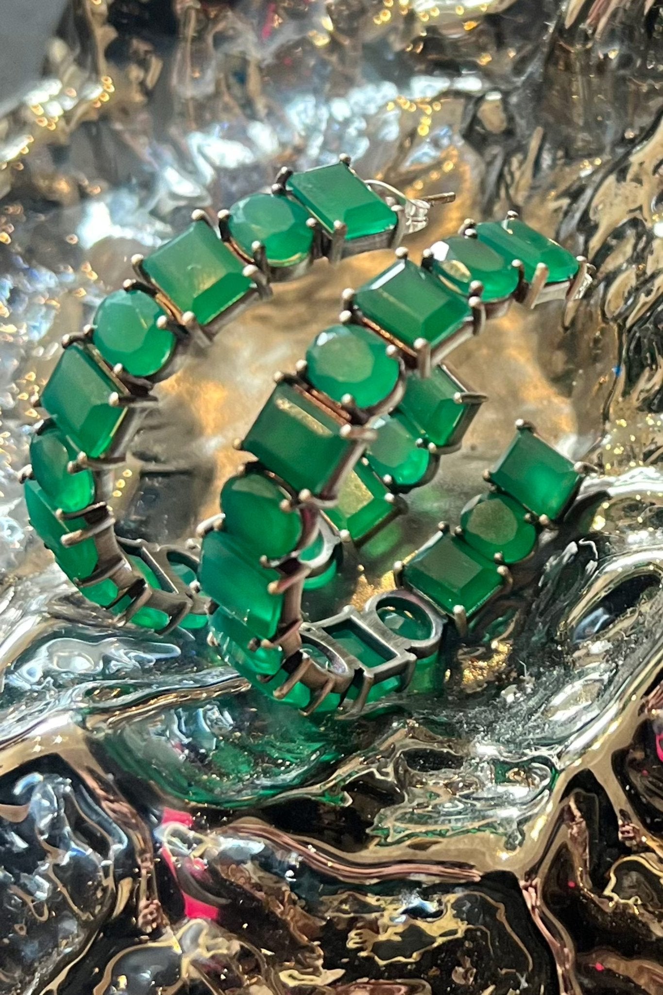 Quarry Hoops in Green Onyx (Silver)
