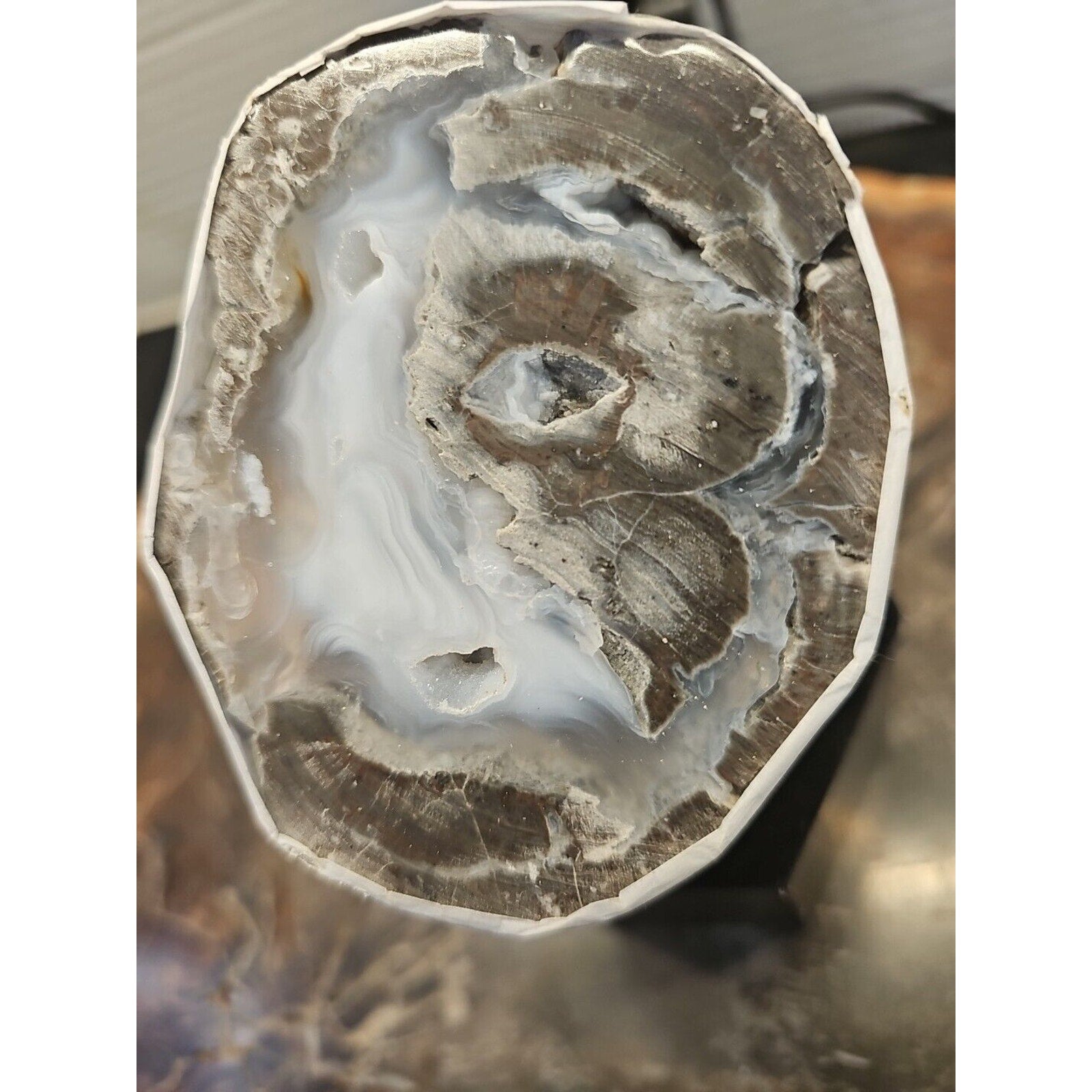 Polish Geode 273g by CrystalCloud Company