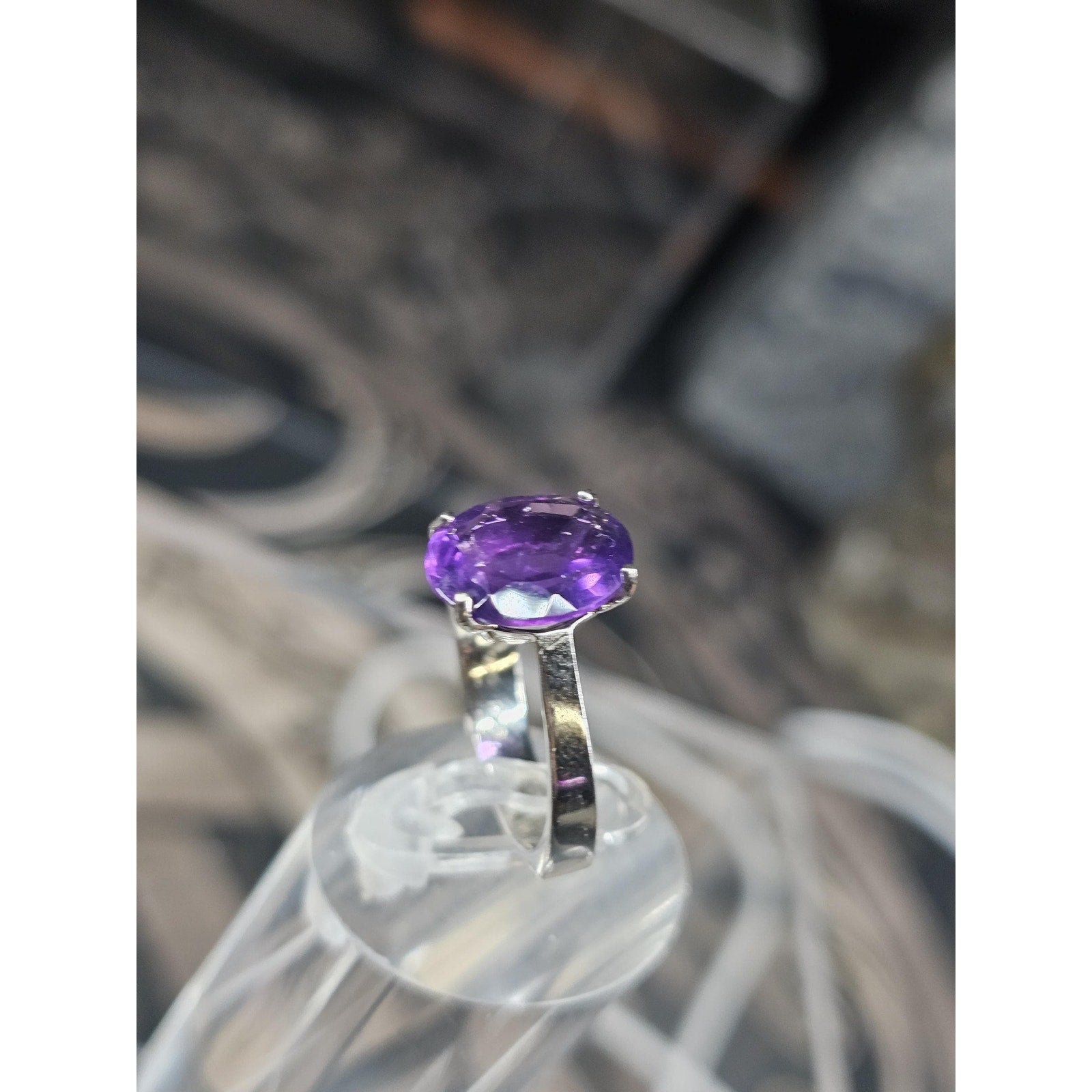 Womens 14K White Gold Platinum Finish Size 6 Ring Amethyst & Diamonds by Diablo