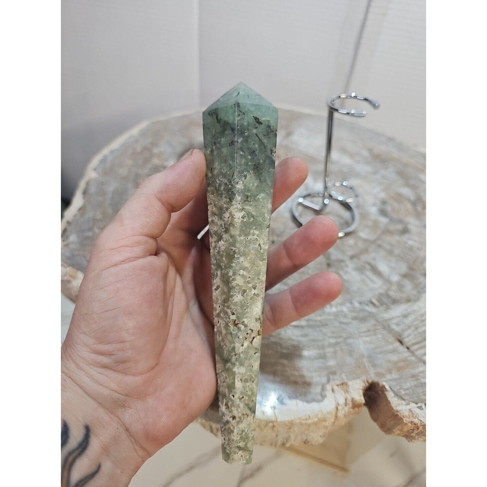 294g Large Grape Scepter W/stand by CrystalCloud Company