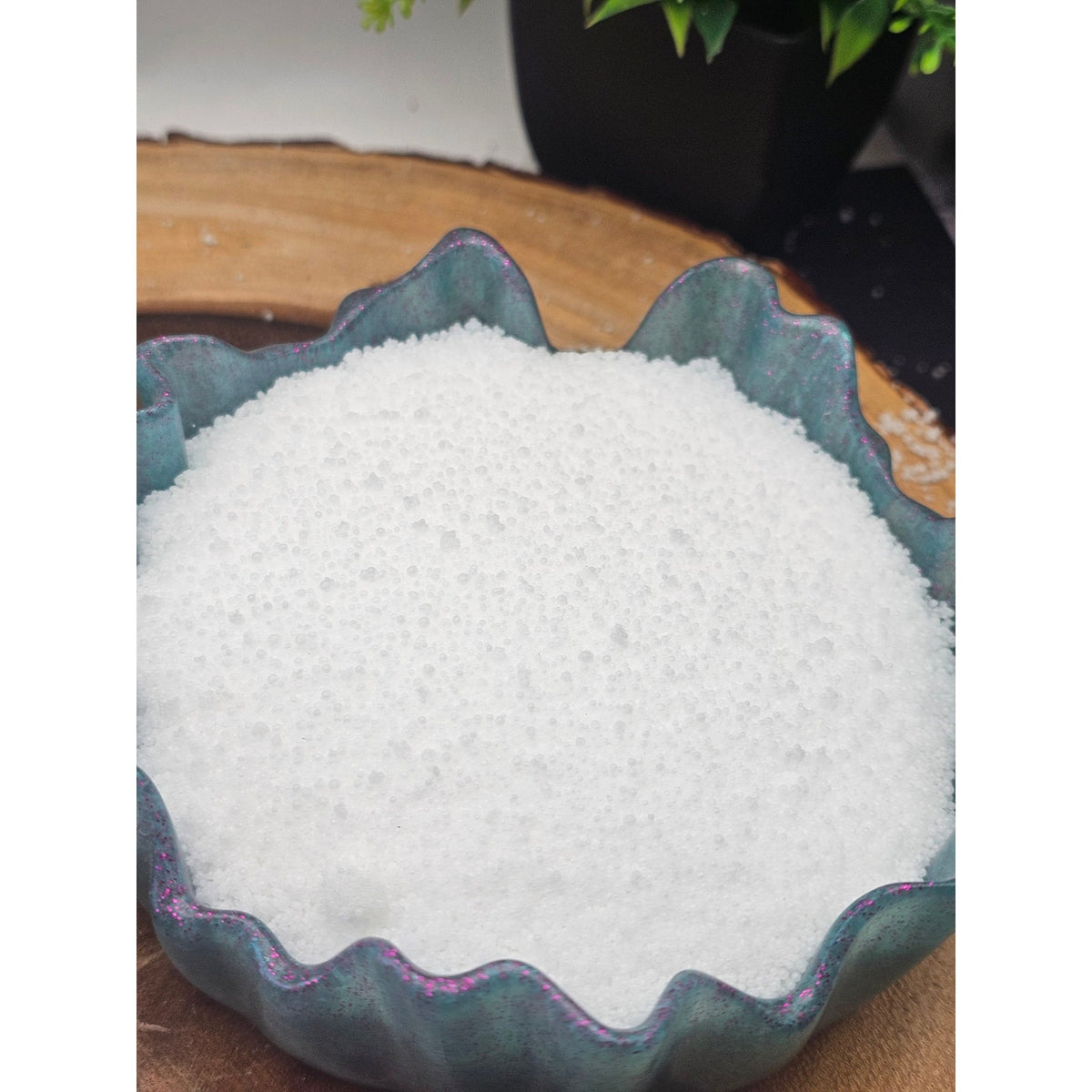 Pair of Teal Resin Bowls with 1lb Pearl Wax Beads + 15 Wicks