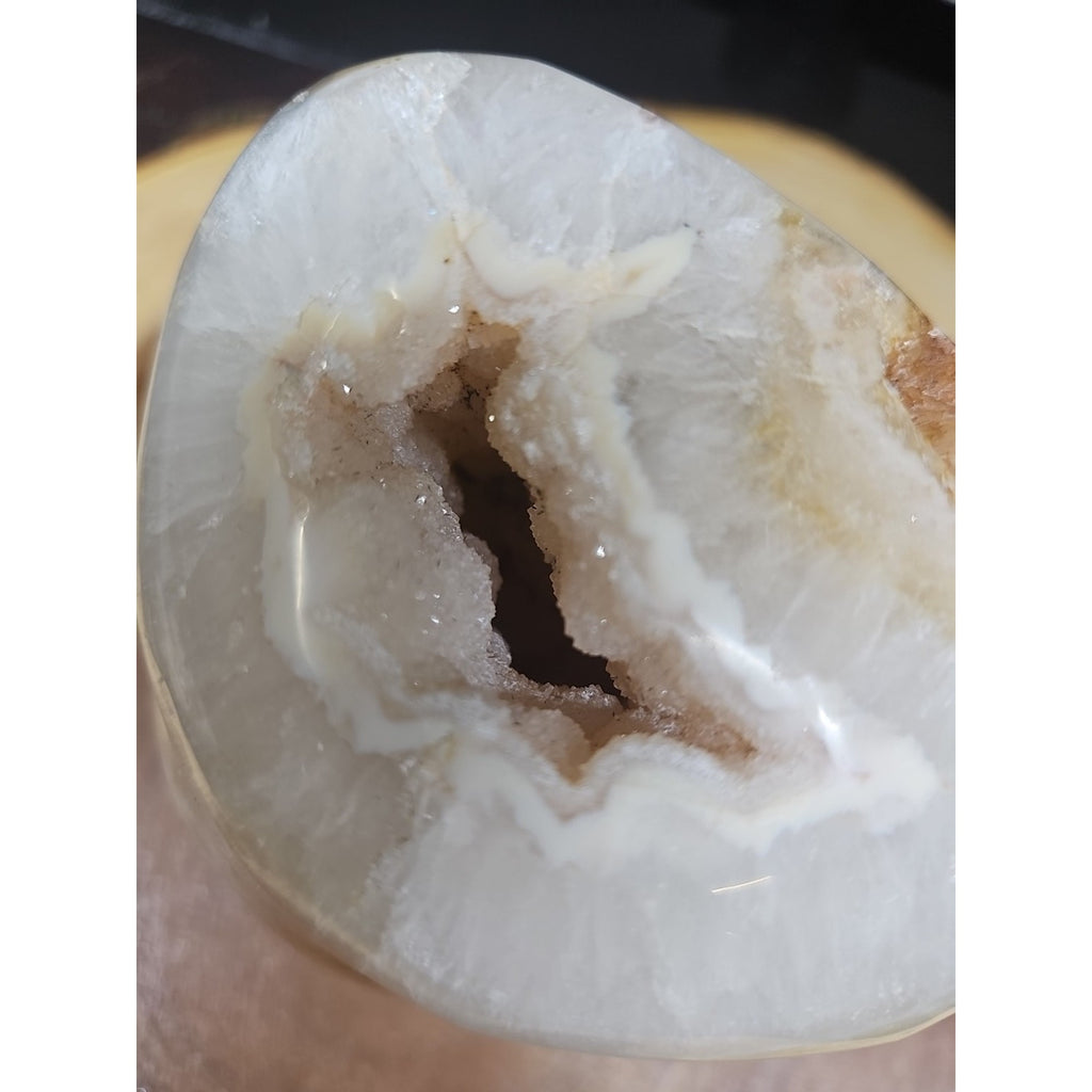 Natural 4.71lb Agate Carnelian Quartz Crystal Geode by CrystalCloud Company