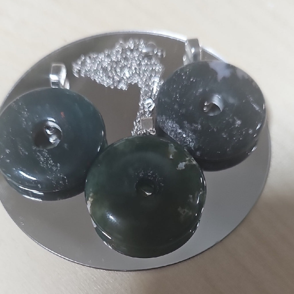 Moss Agate Stone Necklace 1 each by CrystalCloud Company