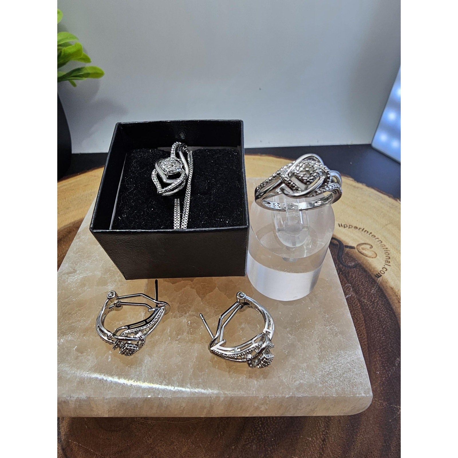 Sterling silver Ring set by CrystalCloud Company