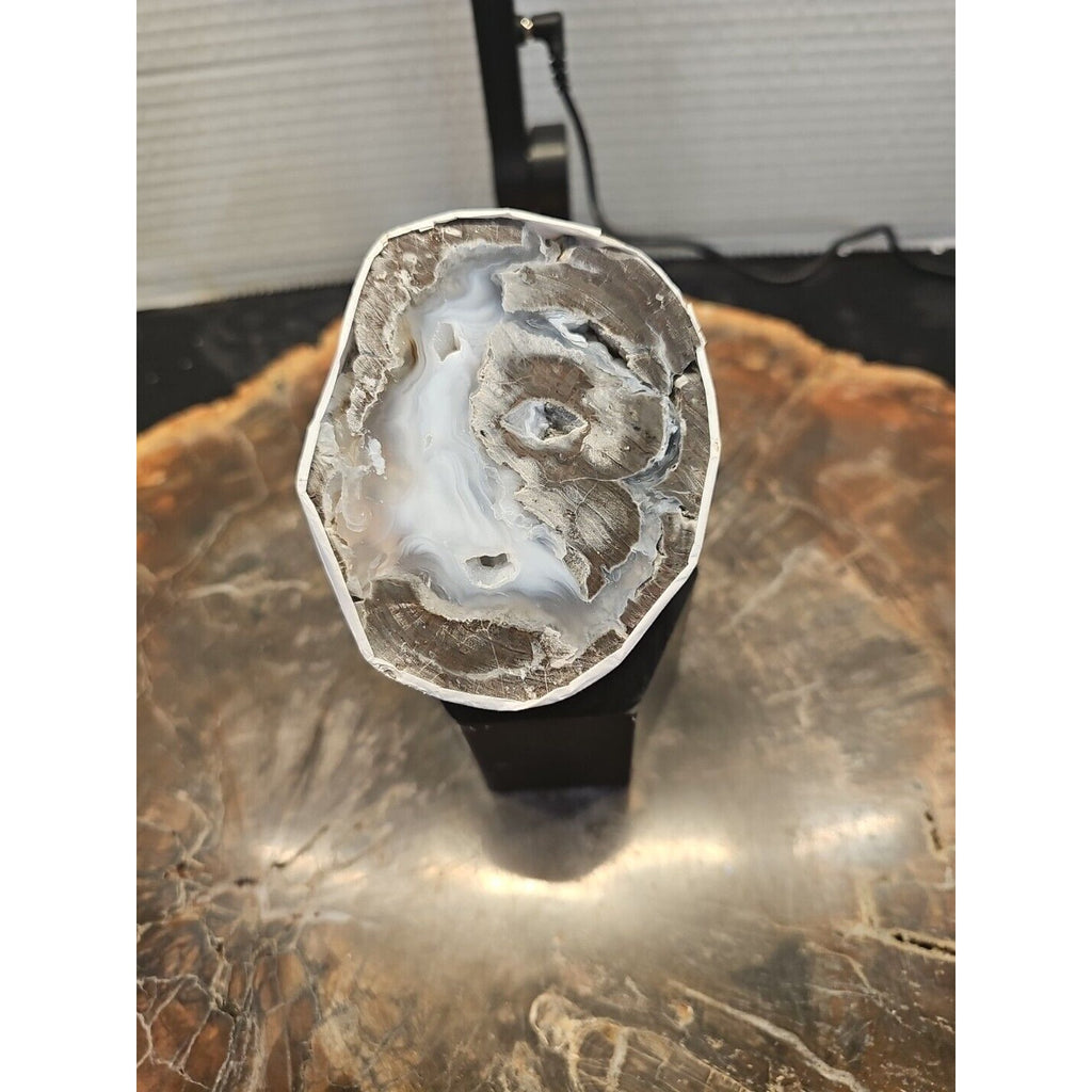 Polish Geode 273g by CrystalCloud Company