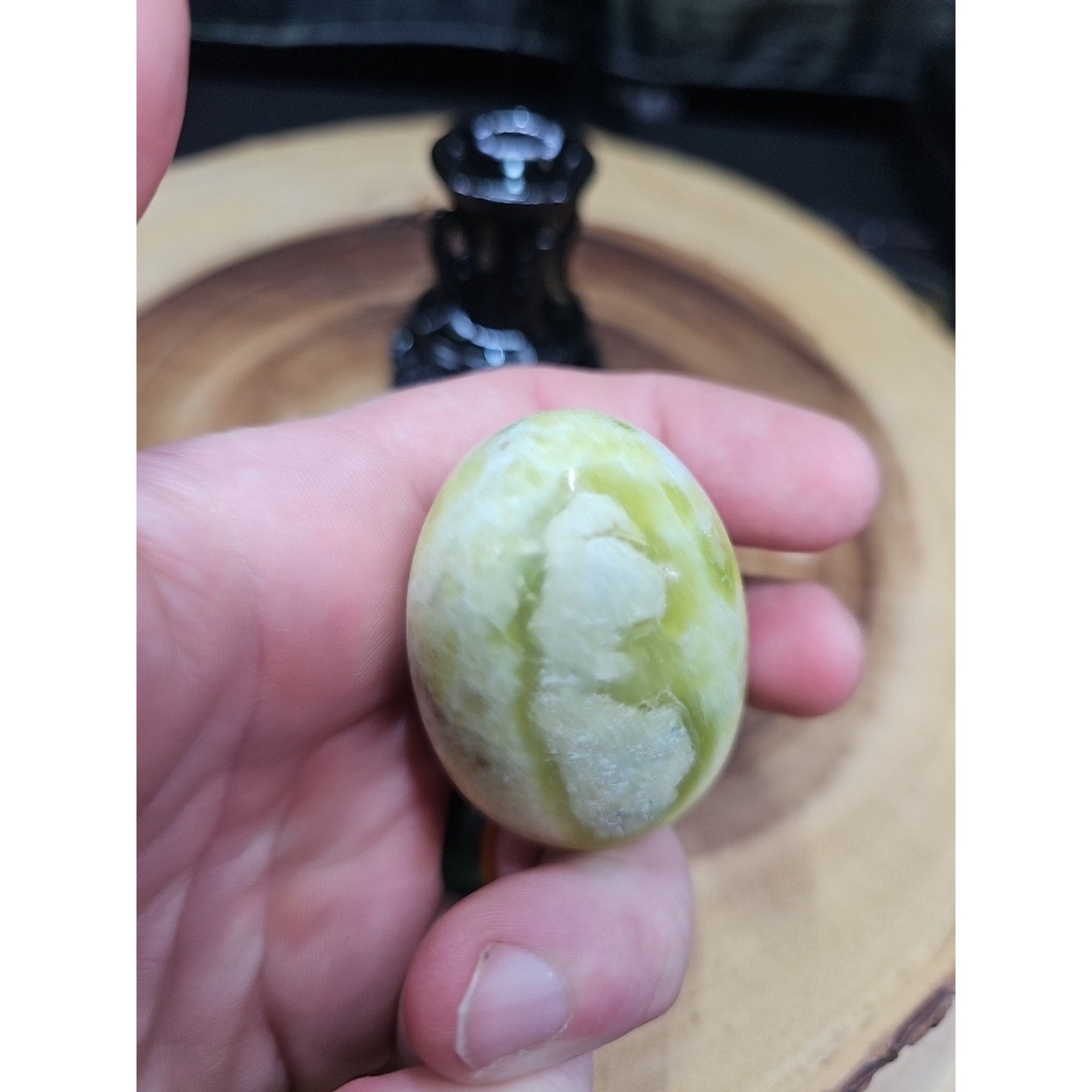 Natural Polished Lantian jade Quartz Crystal Egg Stone Specimen Healing - Stand by CrystalCloud Company