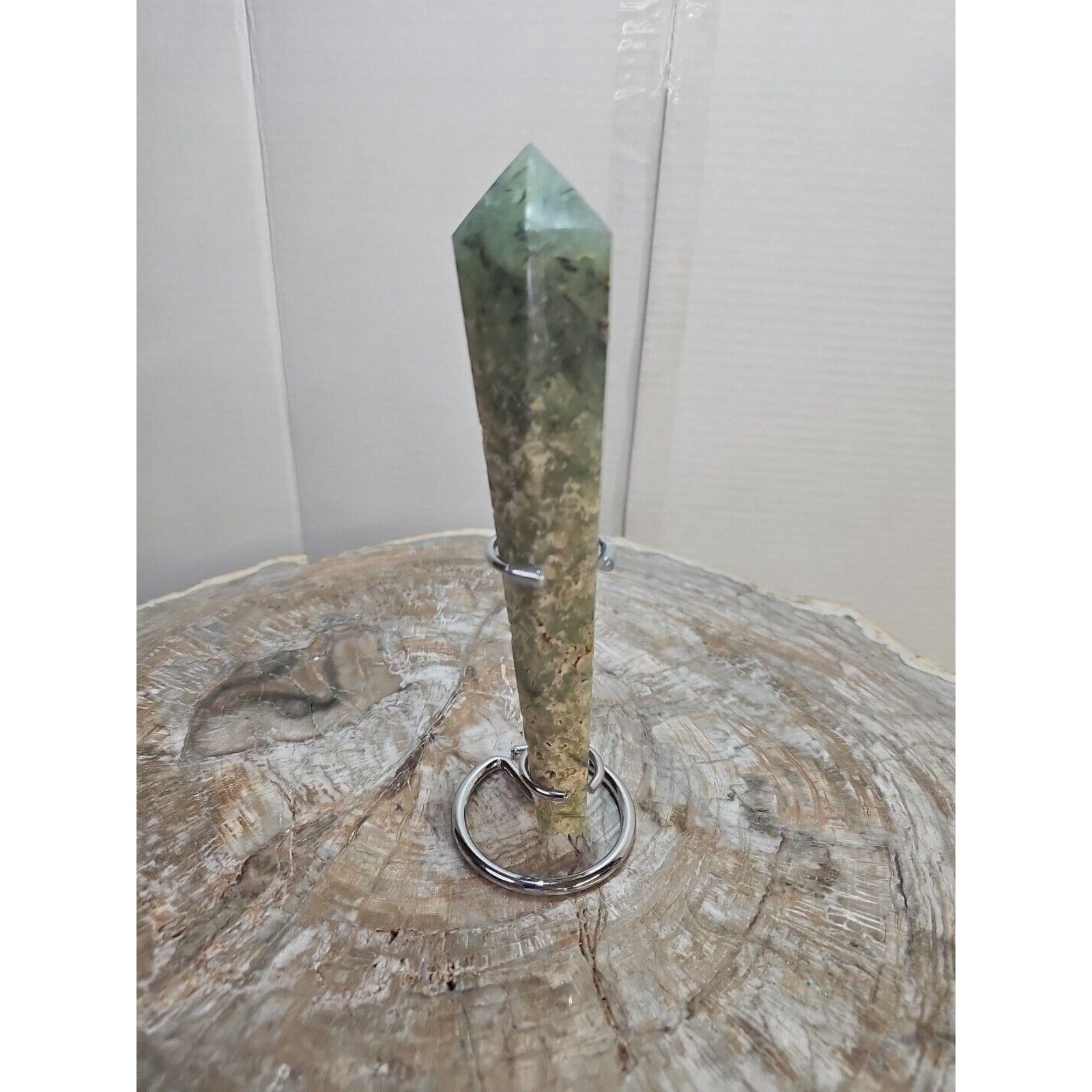 294g Large Grape Scepter W/stand by CrystalCloud Company