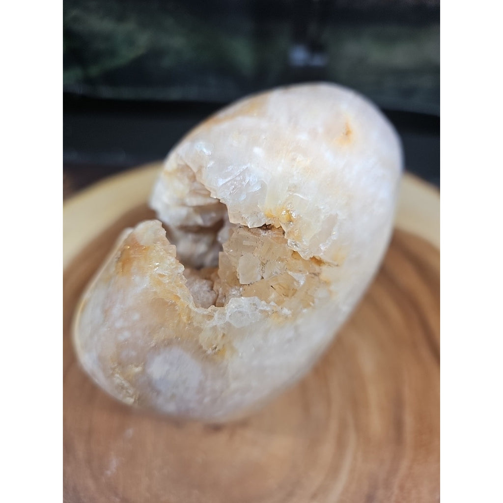 3.85LB 1Pcs Natural Agate Carnelian Quartz Crystal Decoration Geode by CrystalCloud Company