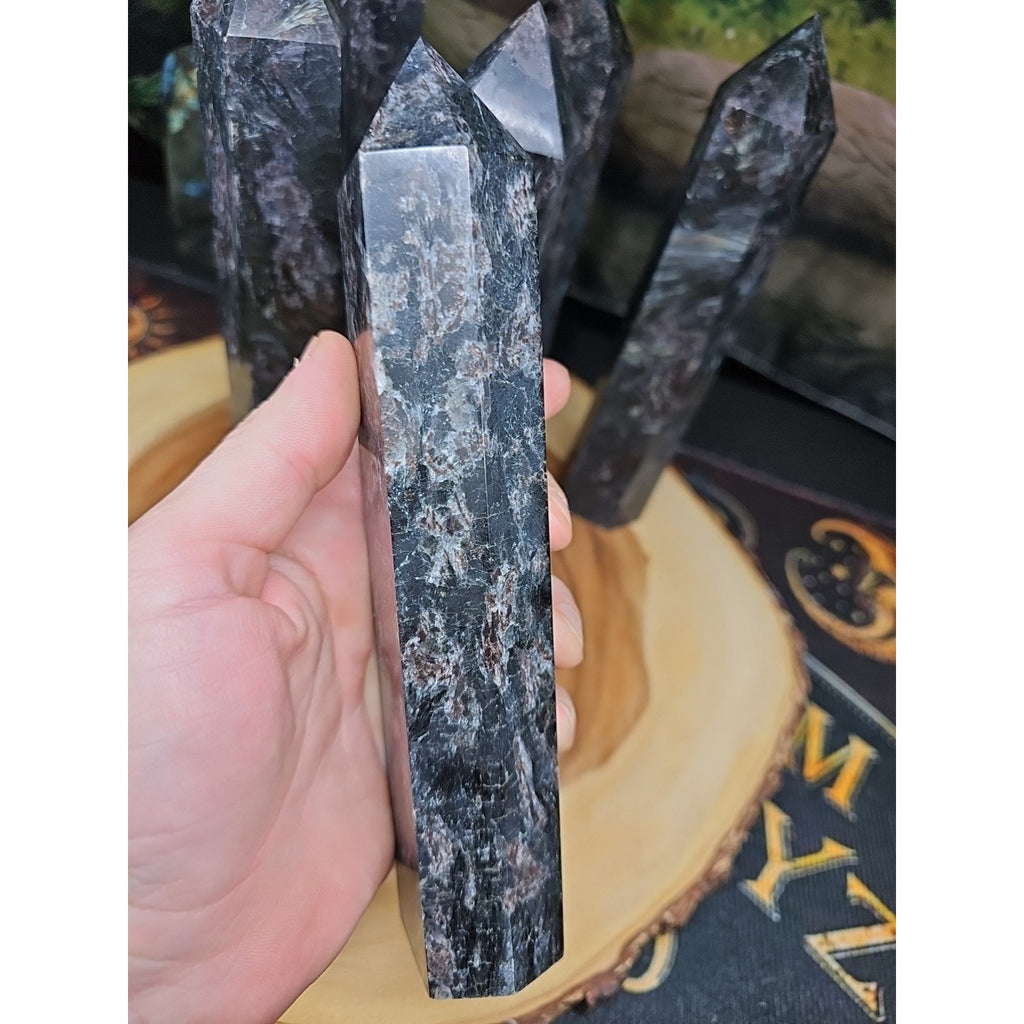 Arfvedsonite Garnet Crystal Tower with Blue Flash — 1.5–1.9 lbs, Polished | CrystalCloud Company by CrystalCloud Company