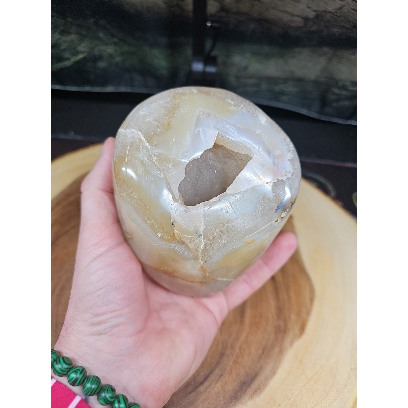 2.69LB 1Pcs Natural Agate Carnelian Quartz Crystal Decoration Geode by CrystalCloud Company
